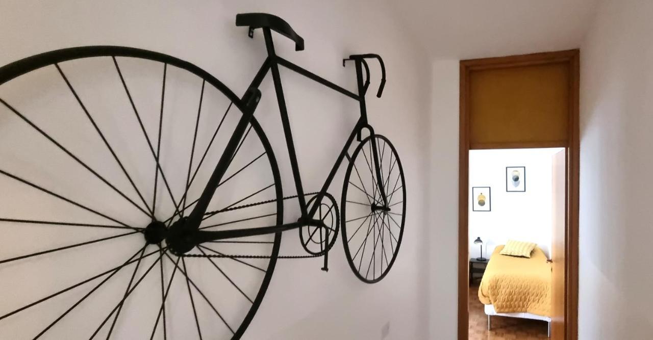Guesthouse Tree Rooms Industrial Bergamo Eksteriør billede
